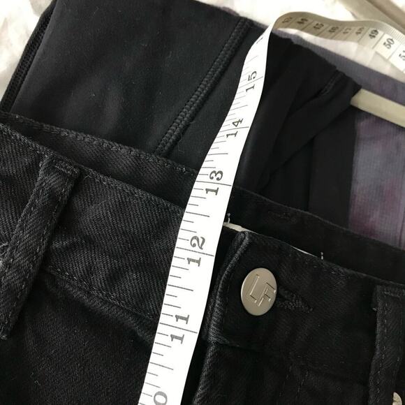 Lovers and Friends Jack High Rise Cut Off Frayed Raw Hem Black Shorts Size 28 - Picture 8 of 8